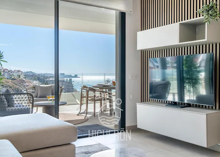 Higueronrentals Blue Oasis Apartment