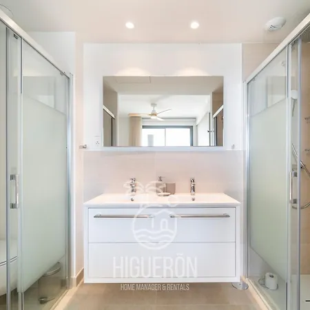 דירה Higueronrentals Blue Oasis פואנגירולה