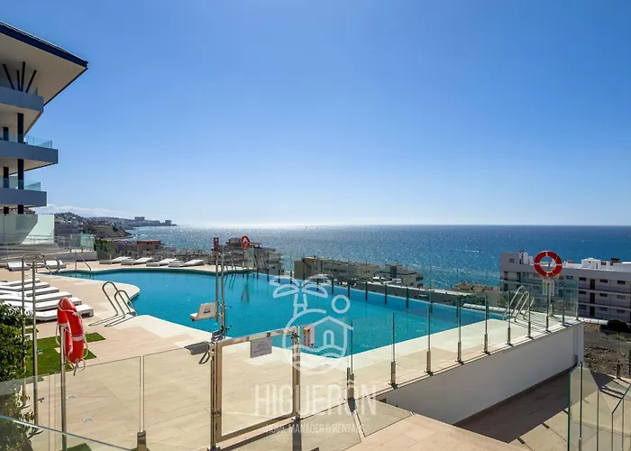 Higueronrentals Blue Oasis